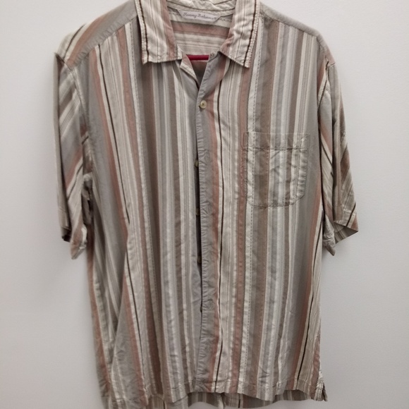Tommy Bahama,Line Shirt, Size M two shirts - Picture 1 of 4